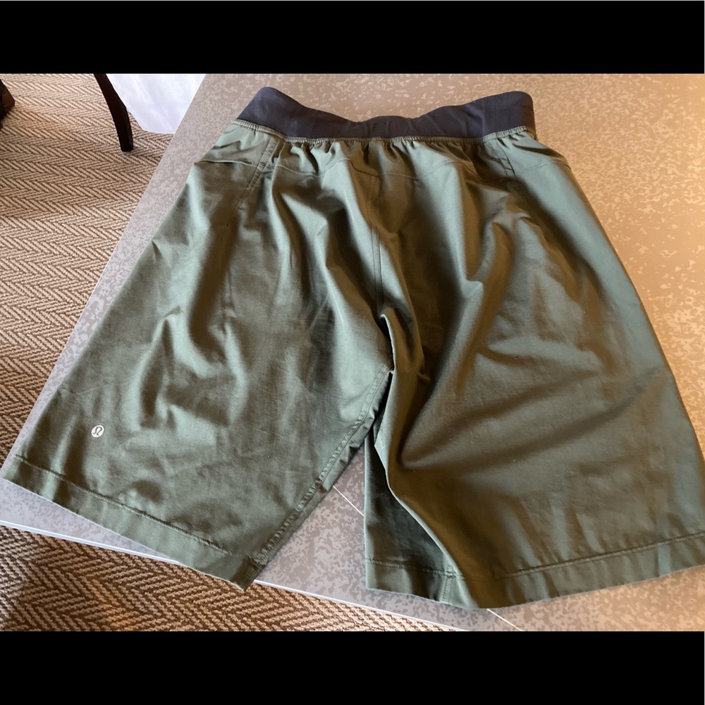 Lululemon Core / THE shorts.  Olive green. Size M.